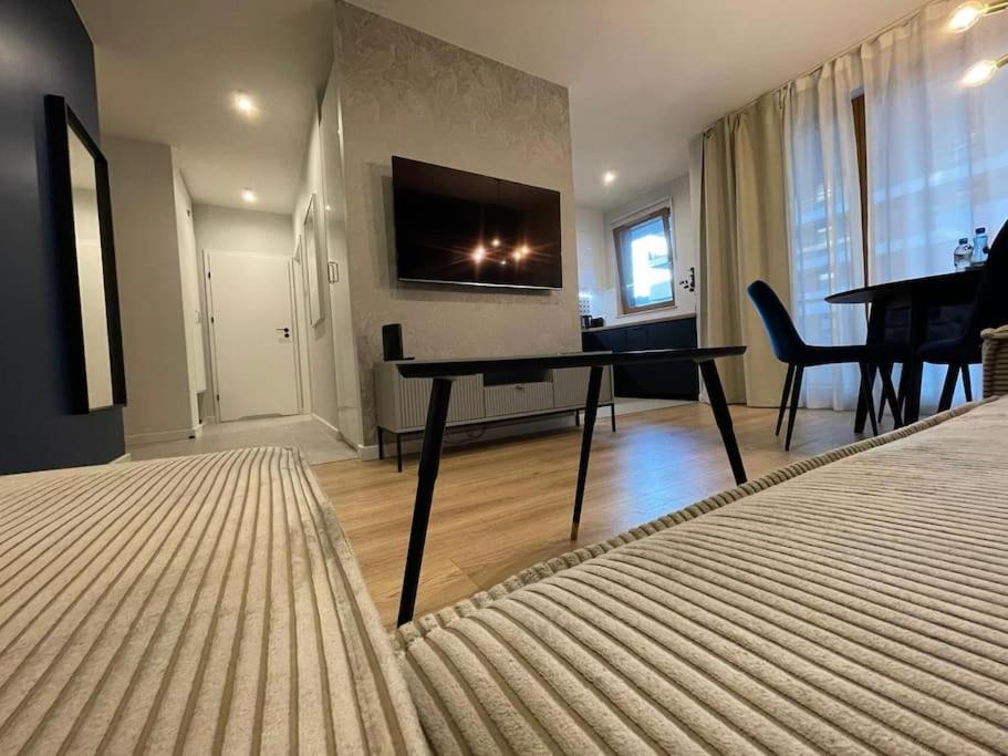 Wola Tower Apartament Warszawa