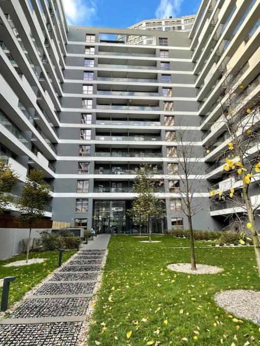Apartament Wola Tower